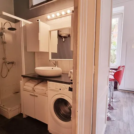 Charming 40 M Center
